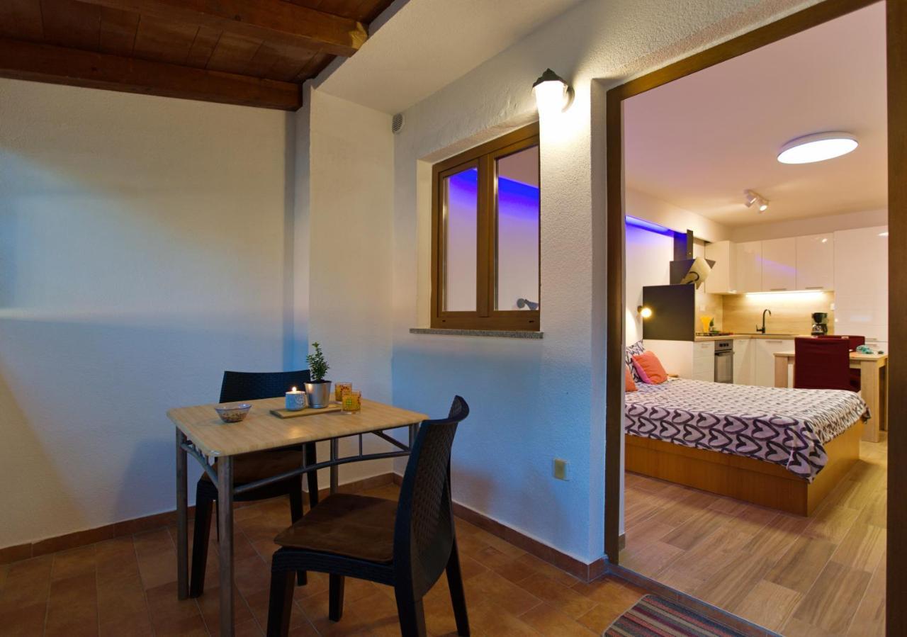 Apartments Kiwi Rovinj Exterior foto