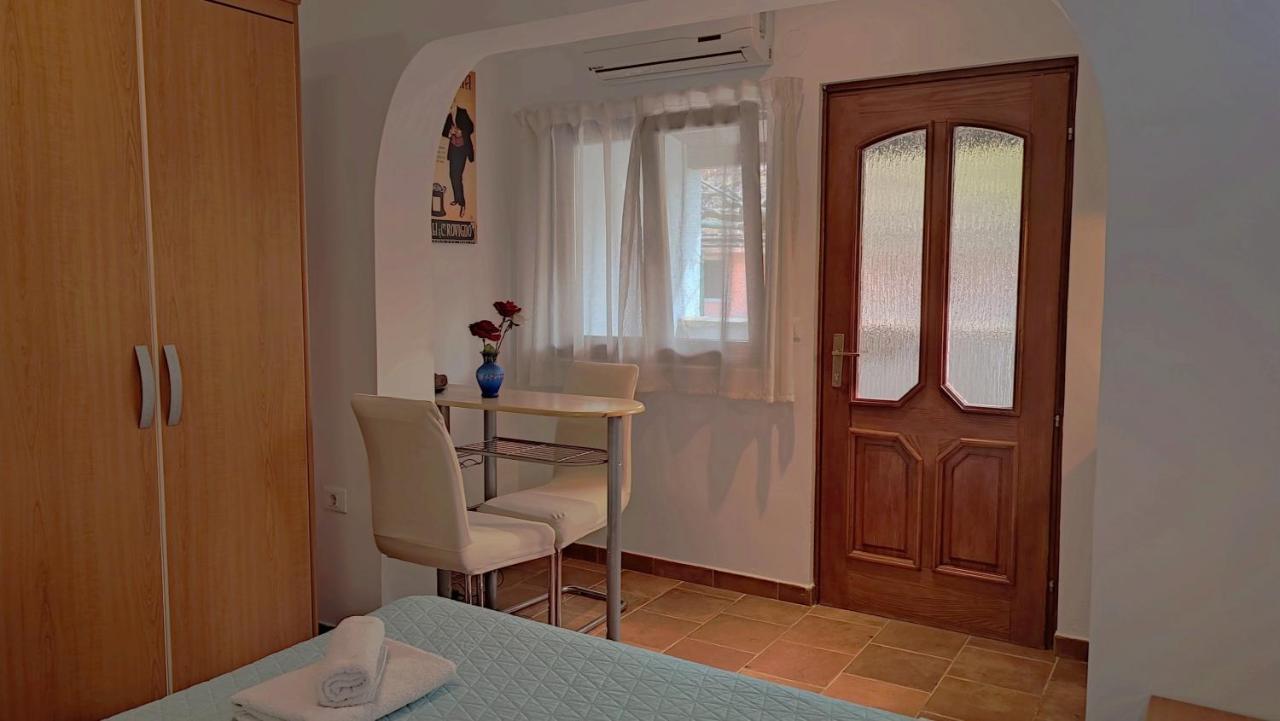 Apartments Kiwi Rovinj Exterior foto